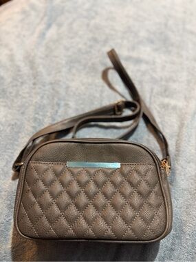 Quilted Black Crossbody Bag with Metal Accent